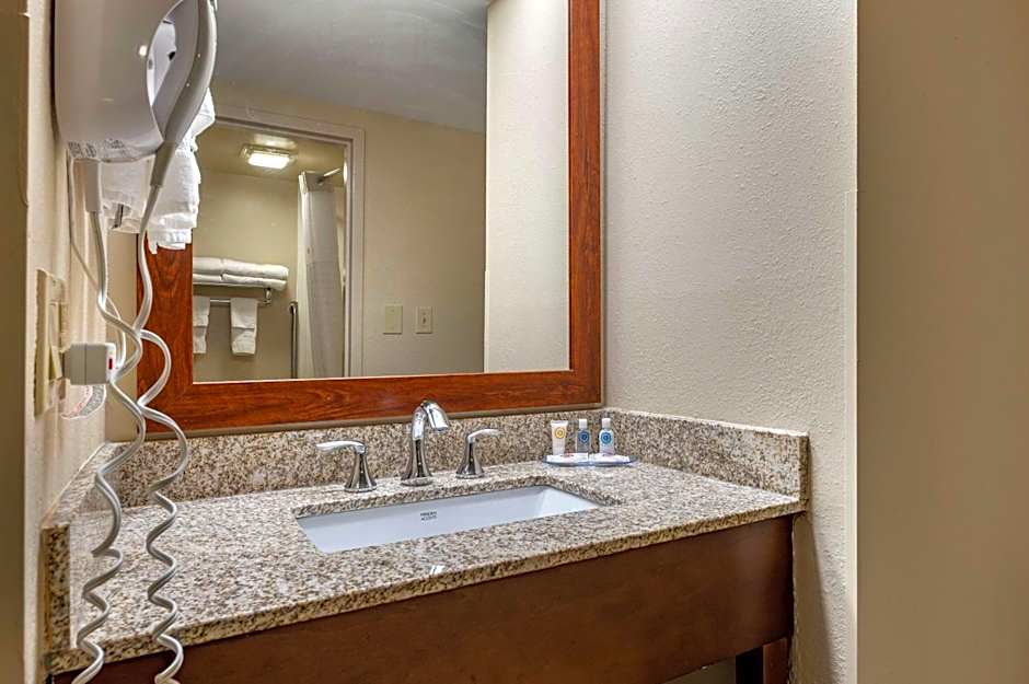 Comfort Inn Cincinnati Northeast