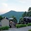 Hotel Patra Parapat