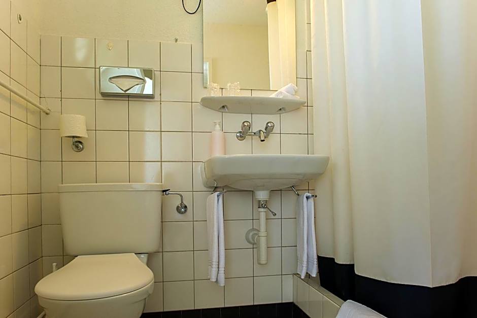 Jungfrau Hotel Annex Alpine-Inn