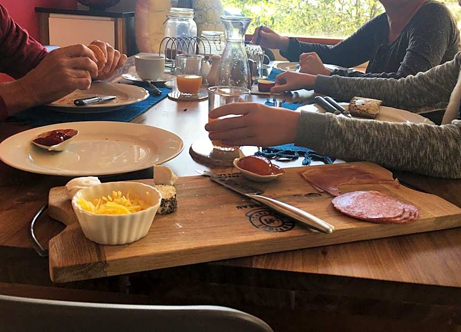 A' Queenslin Guesthouse