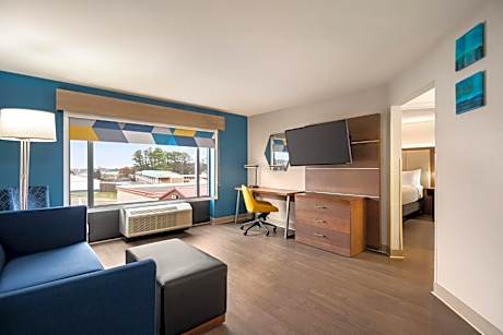 Suite with Two Queen Beds