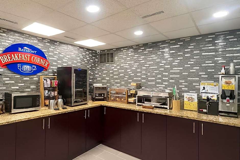 Baymont by Wyndham Fayetteville