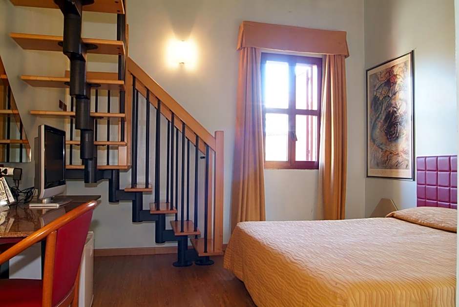 Hotel Maxim