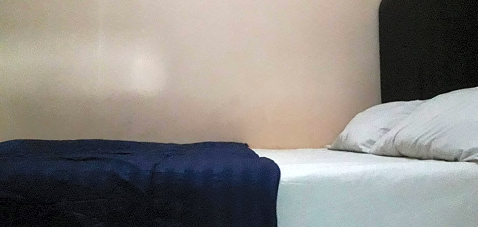 OYO 90706 Kost Alam Jaya Syariah