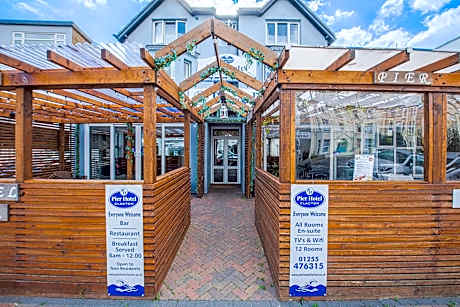 OYO Pier Hotel