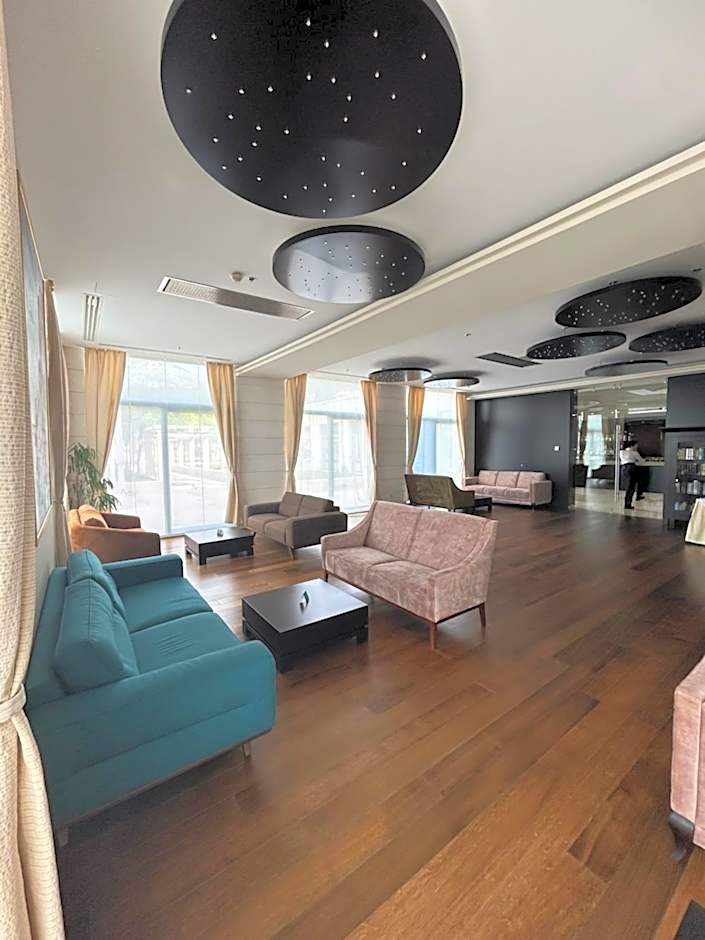 Admiral Grand Hotel