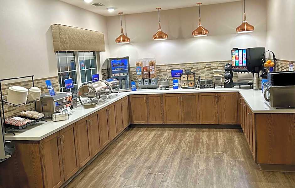 Best Western Country Inn Fortuna