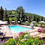 Lion Square Lodge