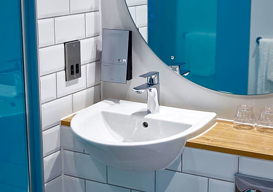 The Churchill By Greene King Inns