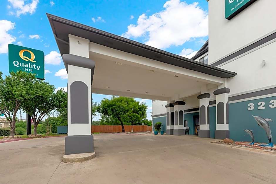 Quality Inn Near Seaworld