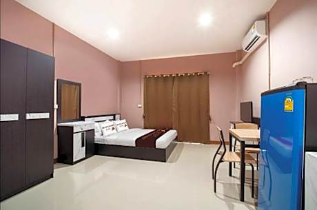 Queen Room with Balcony