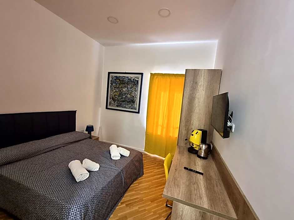 BARBAJA SUITES IN STREET TOLEDO 205