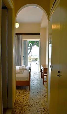 Studio with Sea View