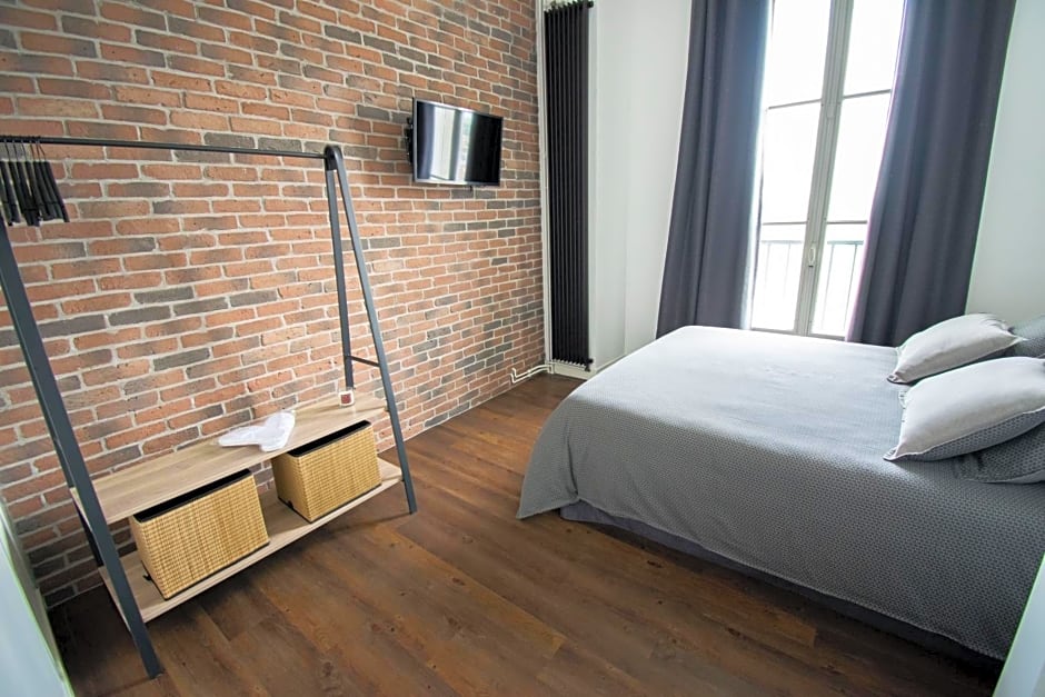 15ème droite - Tour Perret - Centre-Ville - 4 étoiles