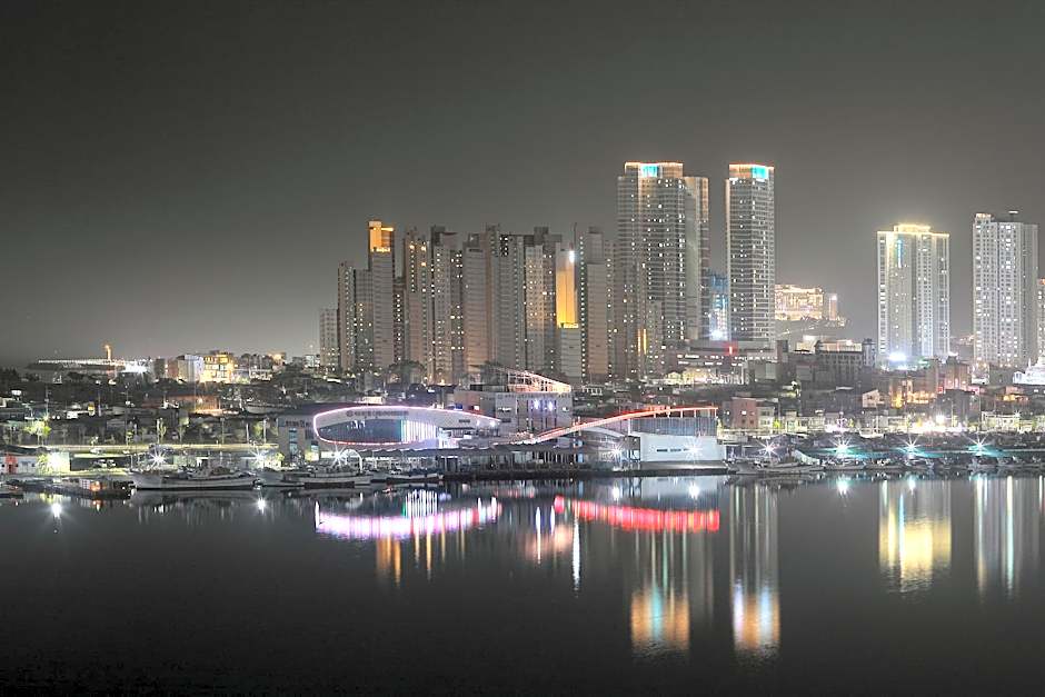 World Sky Residence Hotel