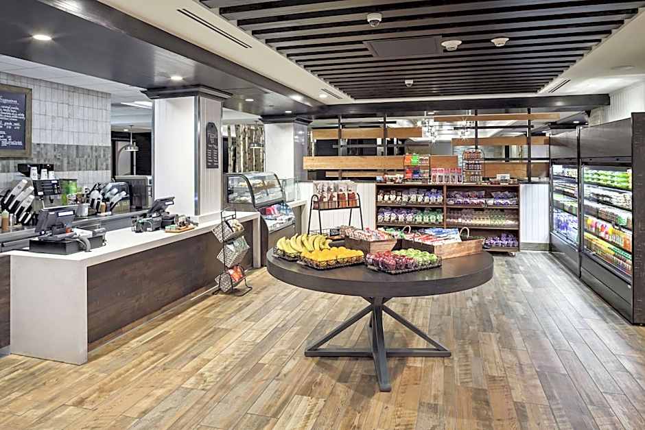 DoubleTree by Hilton Hotel Denver