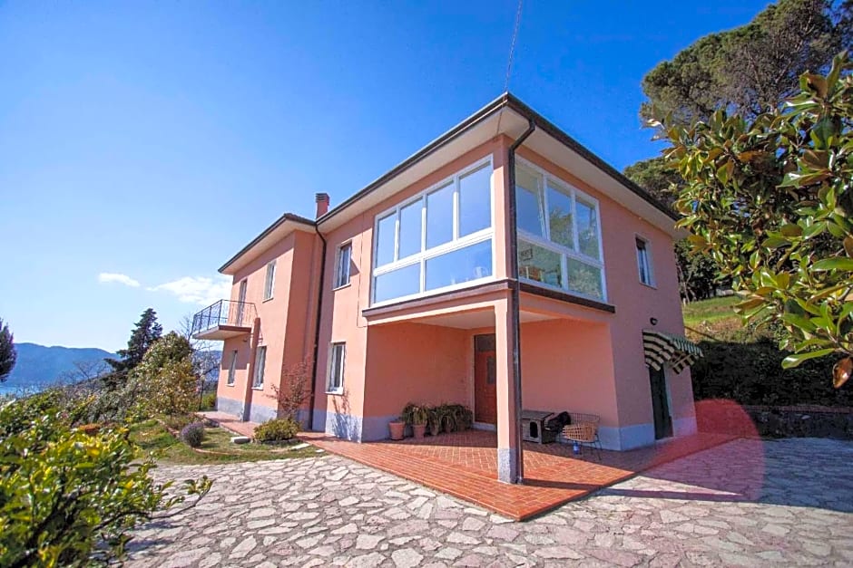 La Camelia Bianca B&B – Lerici, PA