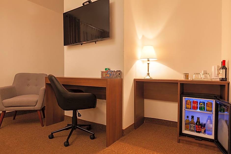 Inti Punku Machupicchu Hotel & Suites