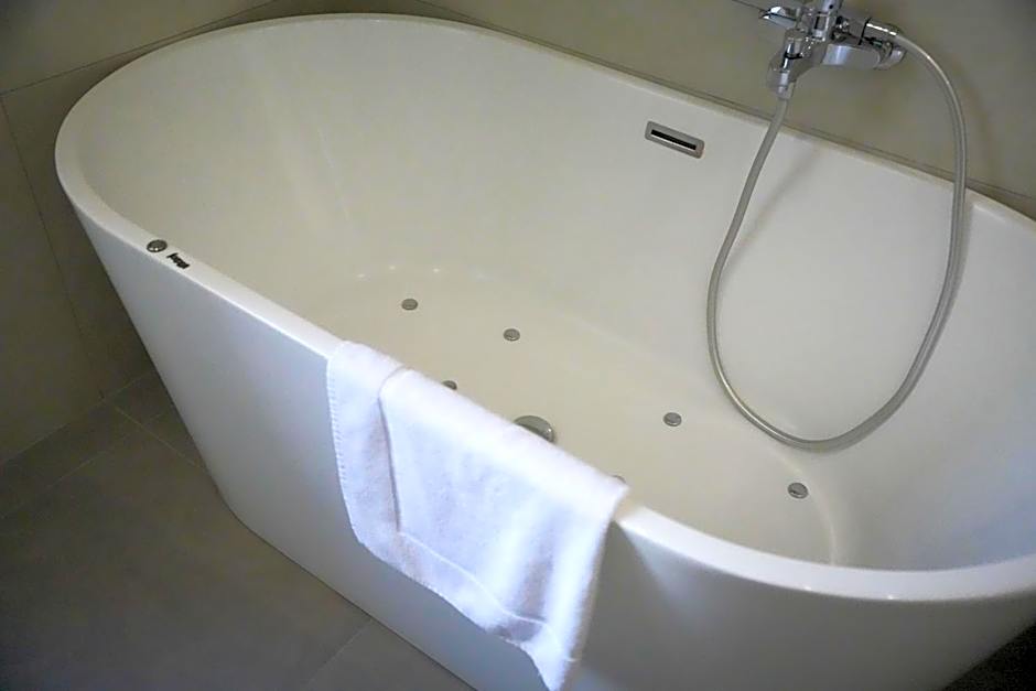 Plana Hotel