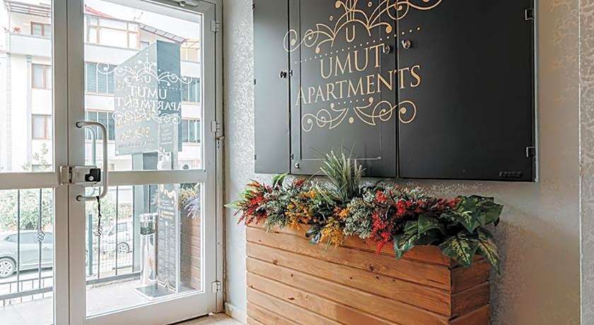 Umut Apartments
