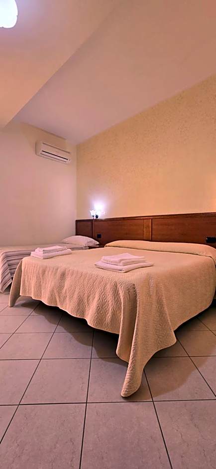 Hotel Ristorante La Decanata