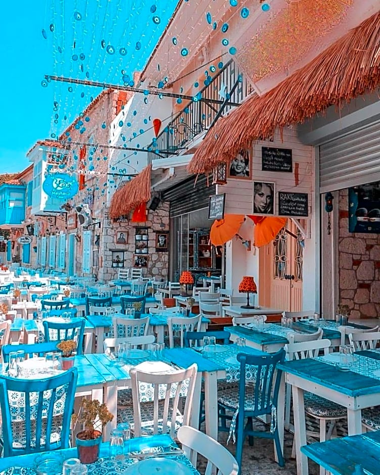 Meydan Alaçatı