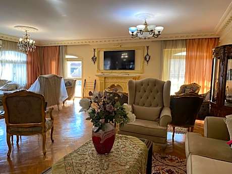 Elite Homes 3BR Sunny Apartment Families Only