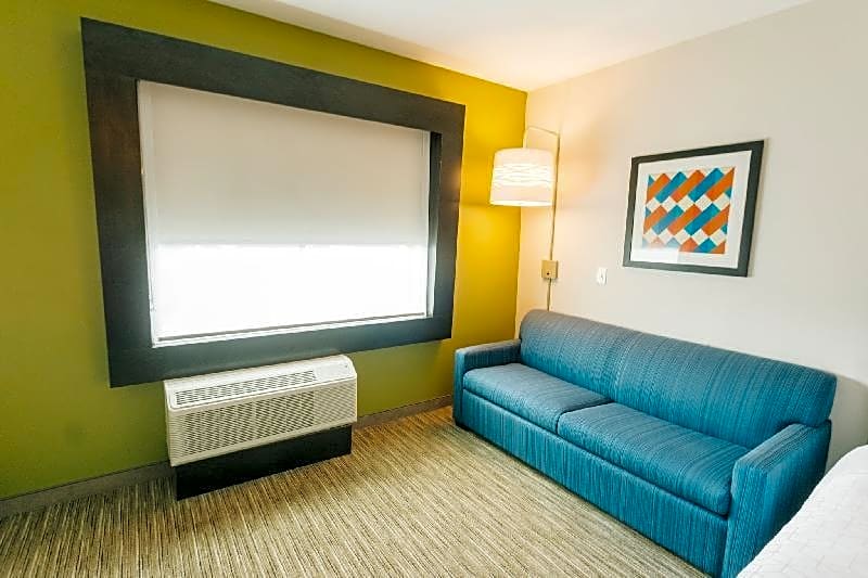 Holiday Inn Express & Suites - Birmingham - Homewood