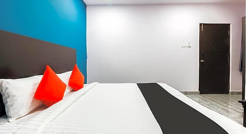 Capital O Che Sigma Hotel