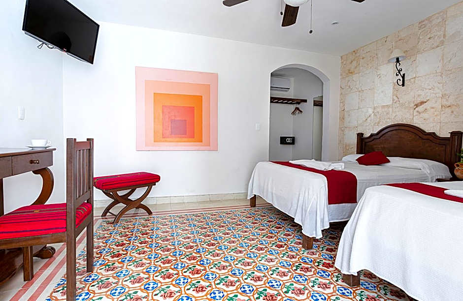 La Aurora Hotel Colonial