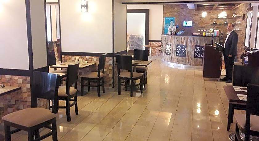 Kuwait Continental Hotel