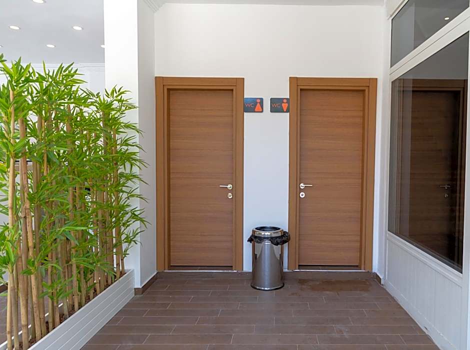 A.Emreli Suite Hotel