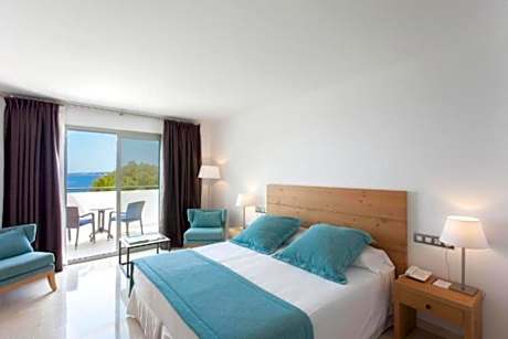 Deluxe Double Room with Sea View