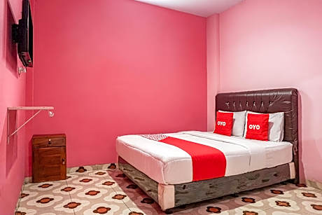 OYO Life 93342 Yasmine Guesthouse Syariah
