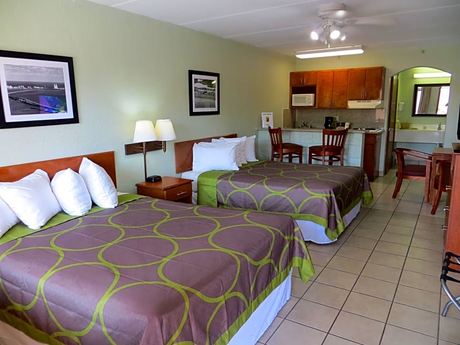 Super 8 by Wyndham South Padre Island