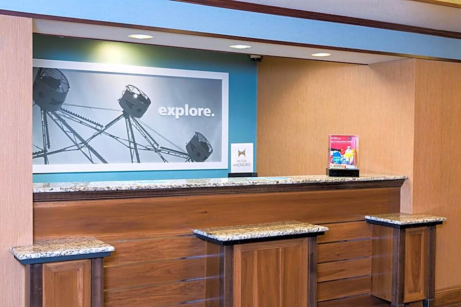 Hampton Inn By Hilton Midland