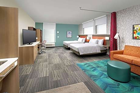Queen Studio with Two Queen Beds - Mobility and Hearing Access/Non-Smoking