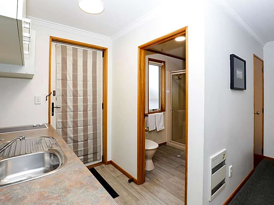 ASURE Chelsea Gateway Motor Lodge