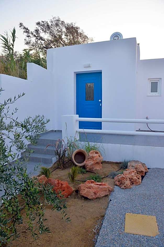 Blue Paradise Apartments