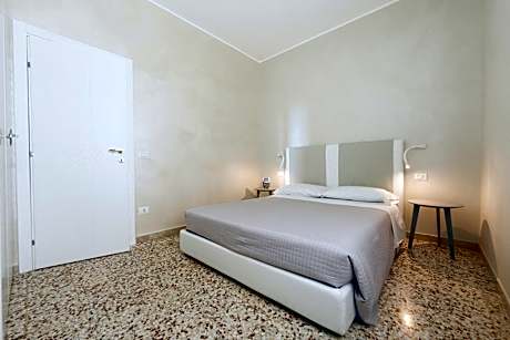 One-Bedroom Apartment with Sea View and Terrace
