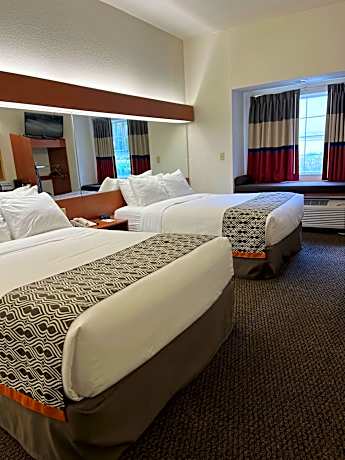 Queen Room with Two Queen Beds - Non-Smoking