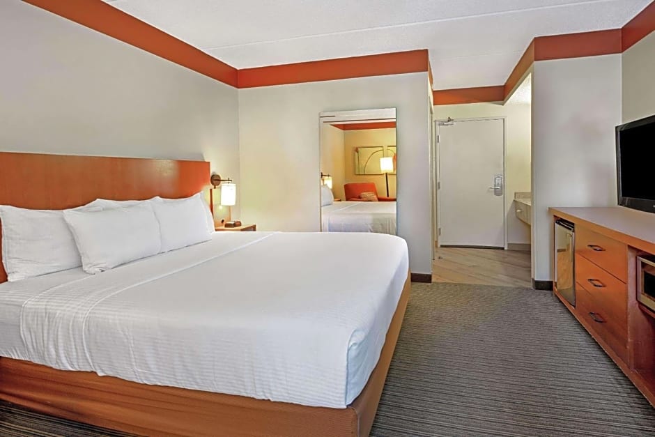 La Quinta Inn Ste Cutler Bay – Miami, FL