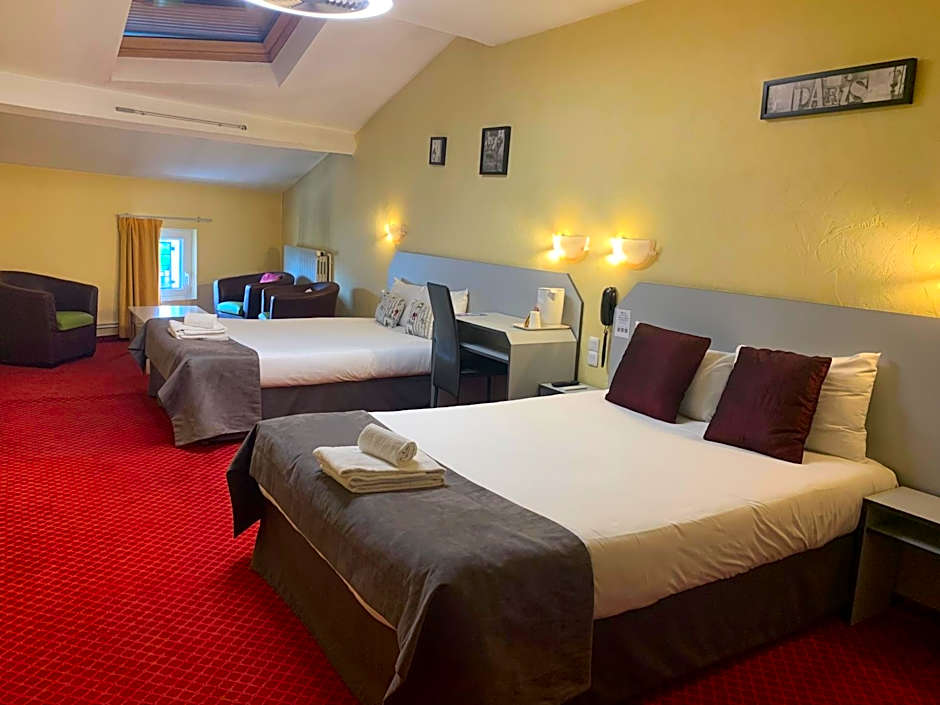 Brit Hotel Bleu Nuit