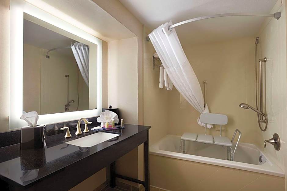 Wingate By Wyndham Seminole