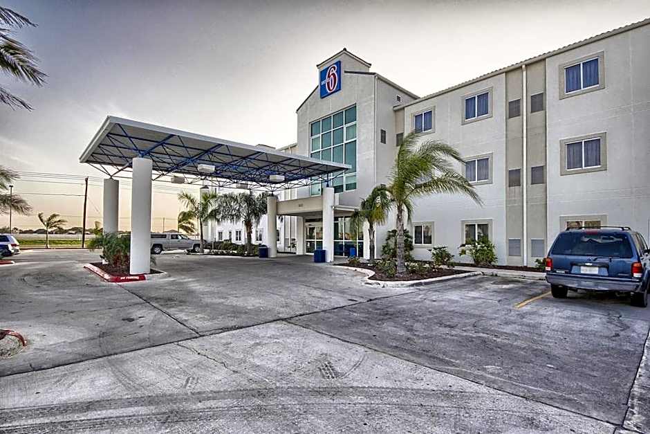 Motel 6-Mission, TX