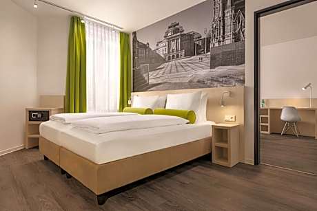 Standard Room - Adjoining