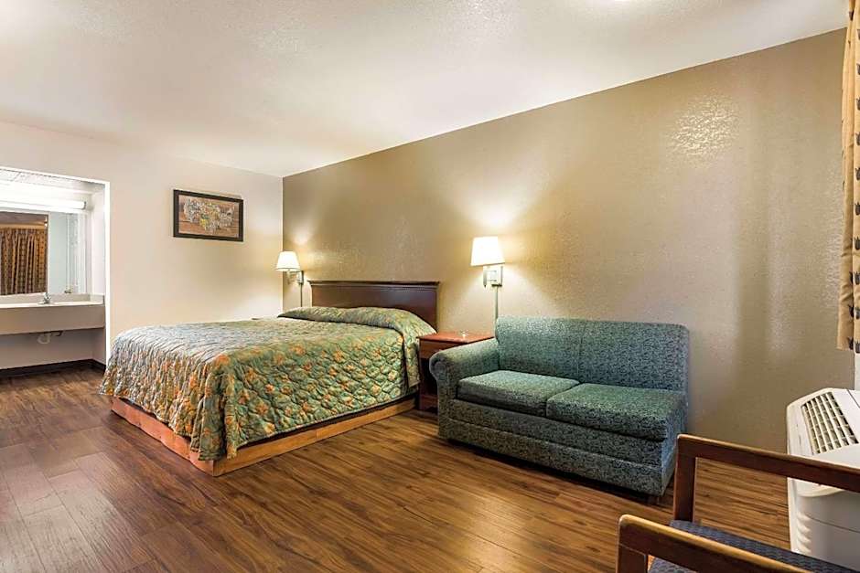 Econo Lodge Bartlesville Hwy 75