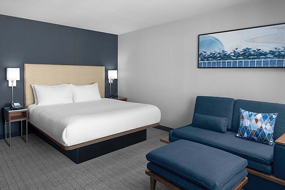 Courtyard by Marriott Los Angeles Burbank Airport