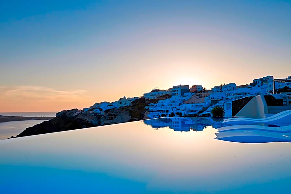 Canaves Oia Suites - Small Luxury Hotels of the World