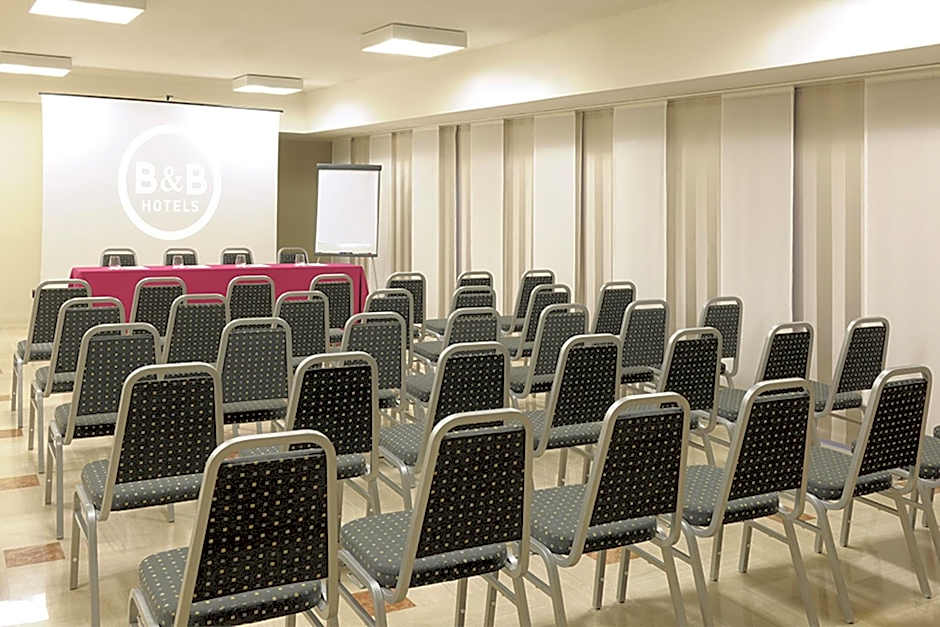 B&B HOTEL Habitat Giussano